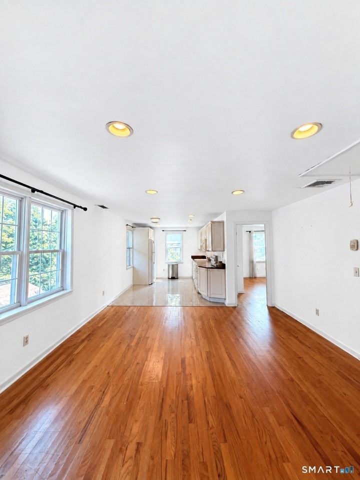 104 Rowayton Ave