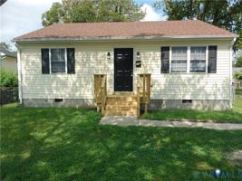featured image of 212 N Kalmia Ave
