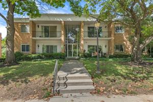 featured image of 3215 Southdale Dr #7