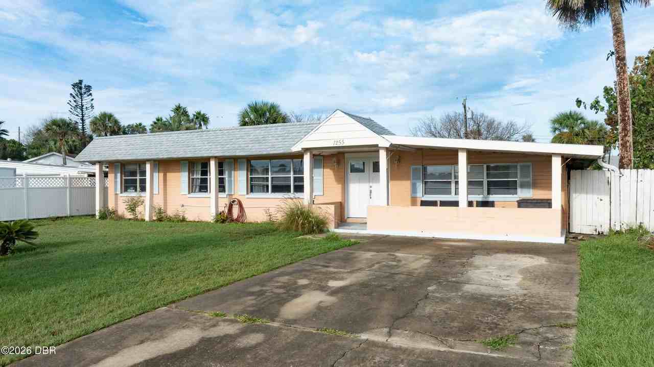 1255 Waverly Dr - Photo 2 of 50