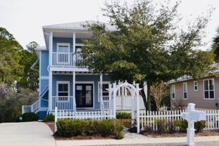 76 Tradewinds Dr - Photo 1 of 1