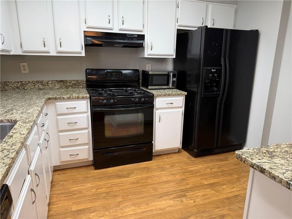 805 Wedgewood Way - Photo 3 of 21
