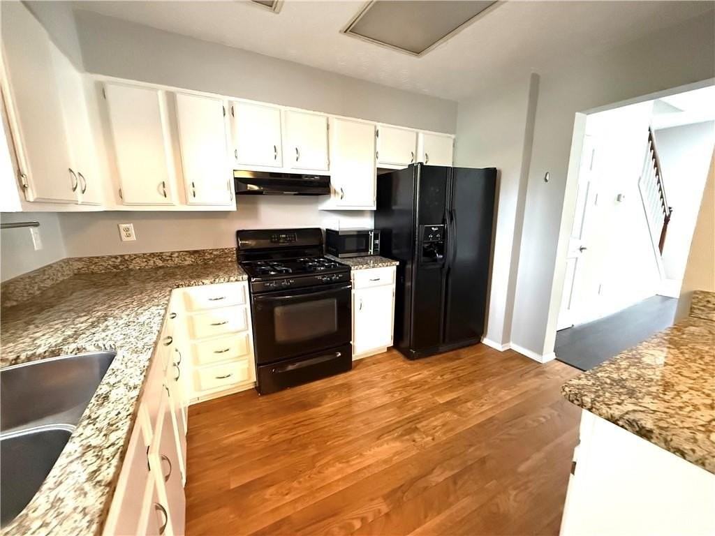 805 Wedgewood Way - Photo 5 of 21
