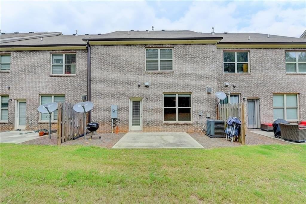 5605 Bright Cross Way - Photo 4 of 50