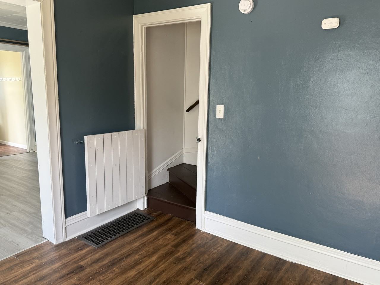 230 Hallock St #1 - Photo 7 of 10