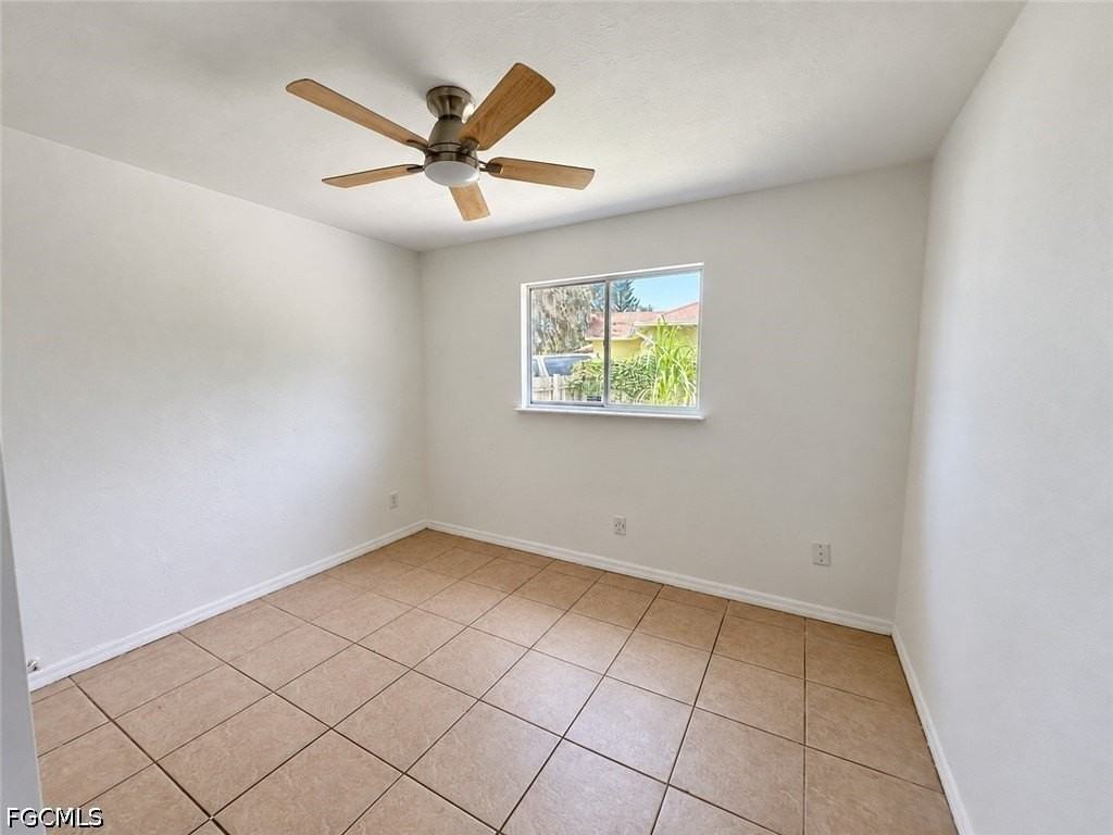 26825 St Thomas Dr - Photo 7 of 10