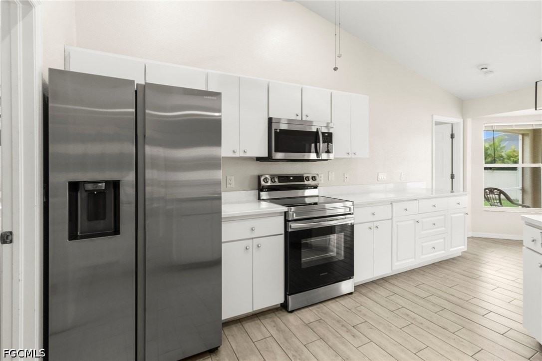 1810 Sw 22nd Ter - Photo 3 of 16