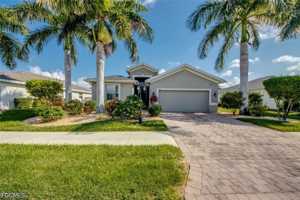 featured image of 236 Destiny Cir
