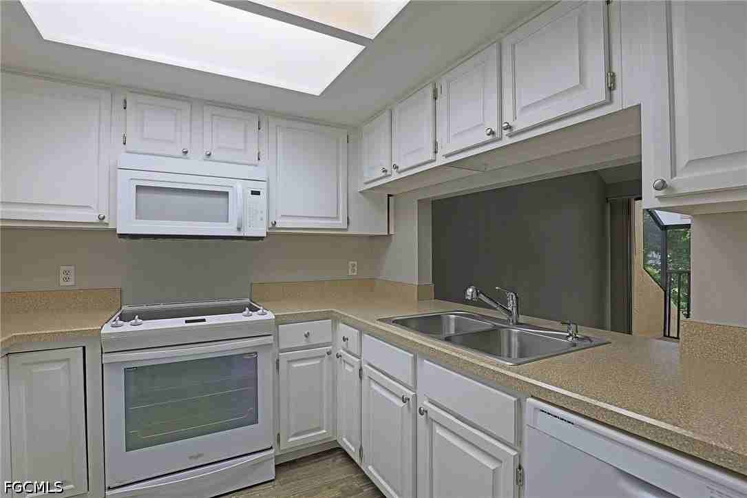 8805 Lateen Ln #203 - Photo 2 of 11