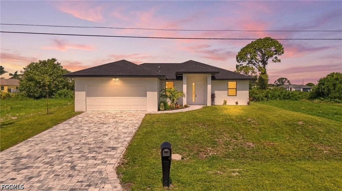 2210 Nw 9th Ave - Photo 3 of 42