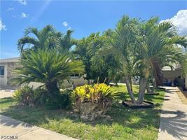 featured image of 4808 Lucaya Dr #1