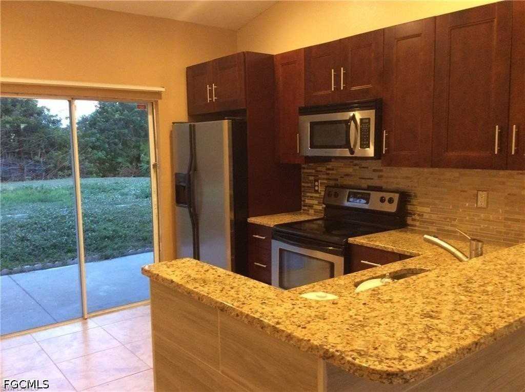5216 27th St Sw - Photo 5 of 12