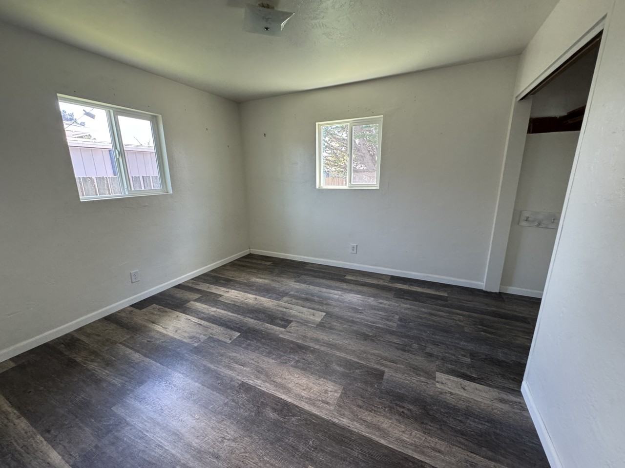1152 A St - Photo 6 of 9