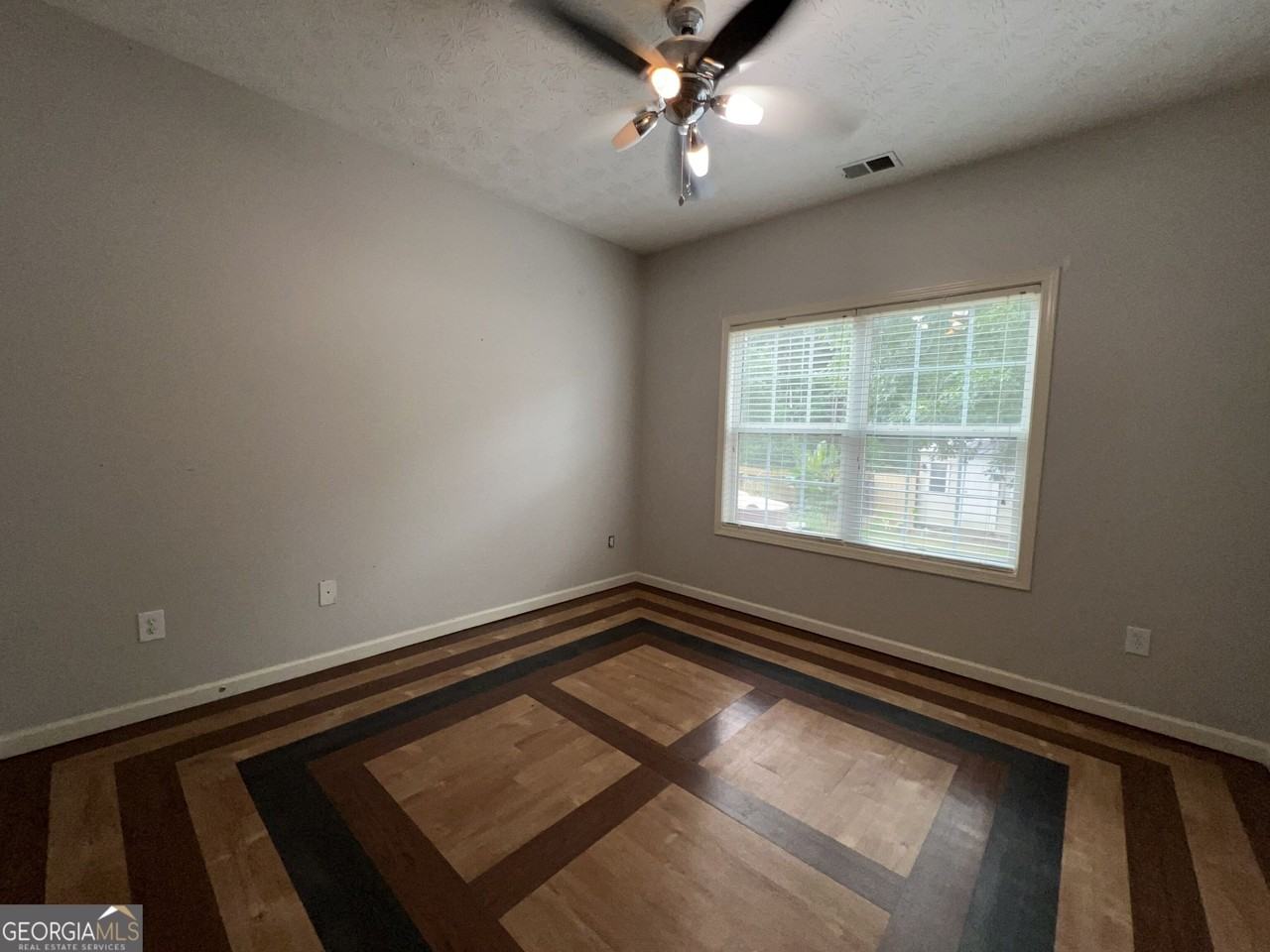 2401 Smoke Ct - Photo 2 of 50