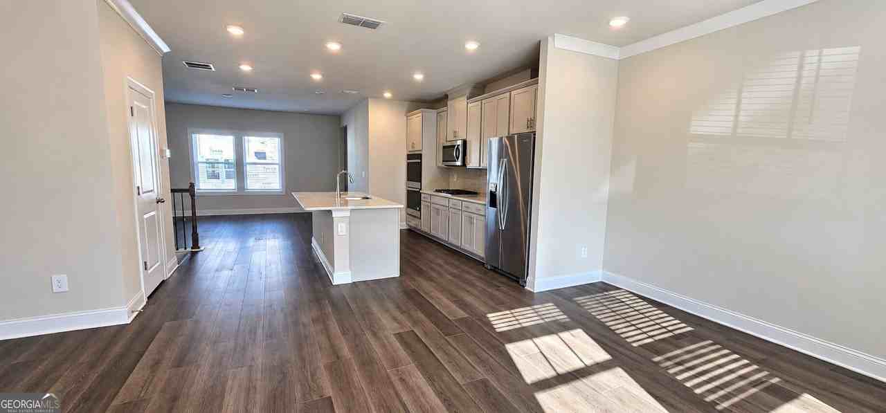 2836 Devon Vale St - Photo 7 of 20