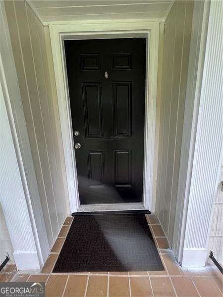 2042 E Roxboro Rd Ne - Photo 2 of 25