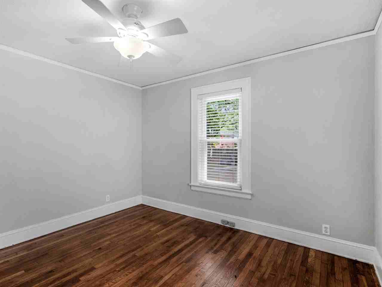 1724 Virginia Ave - Photo 4 of 18