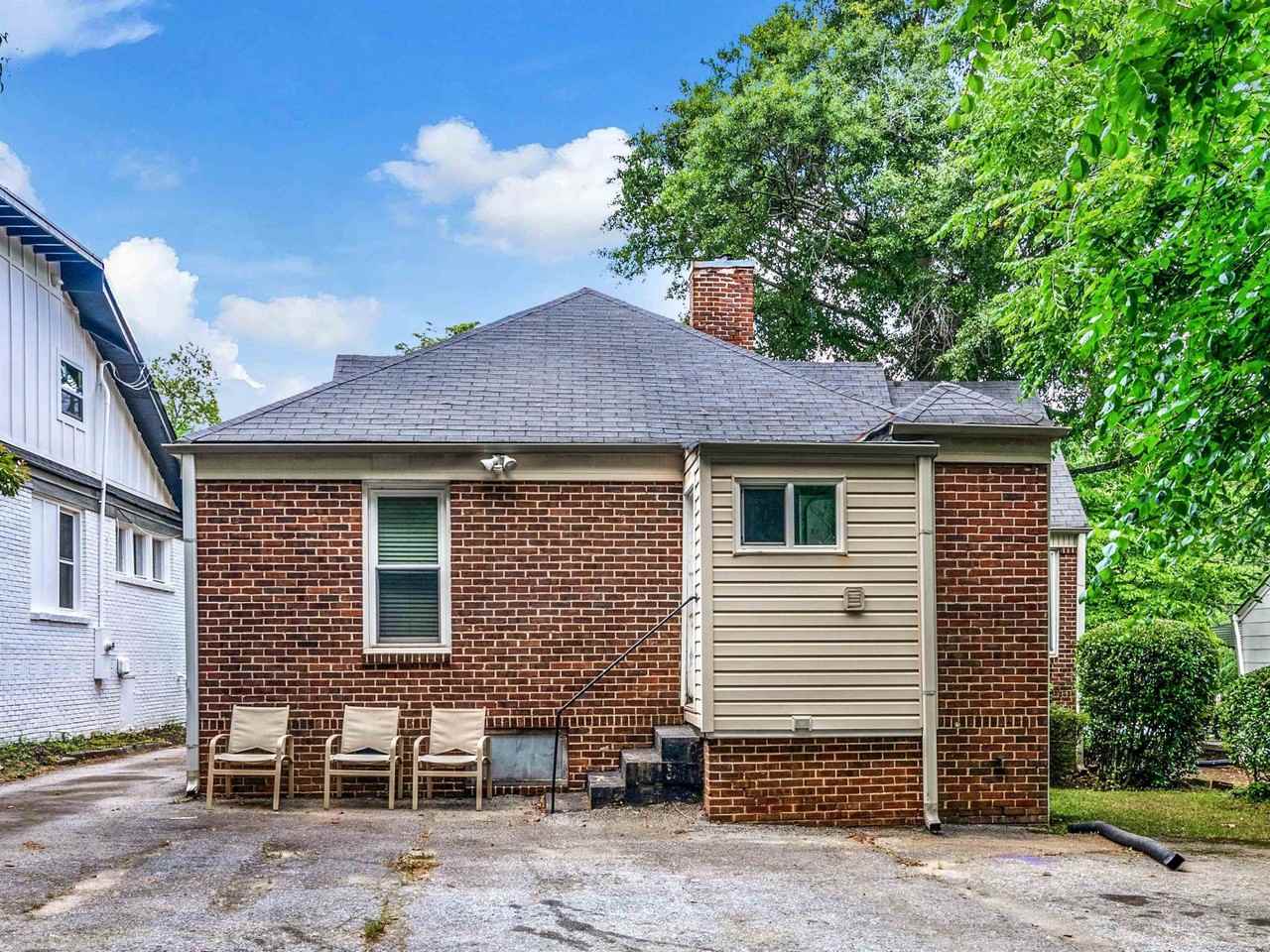 1724 Virginia Ave - Photo 7 of 18