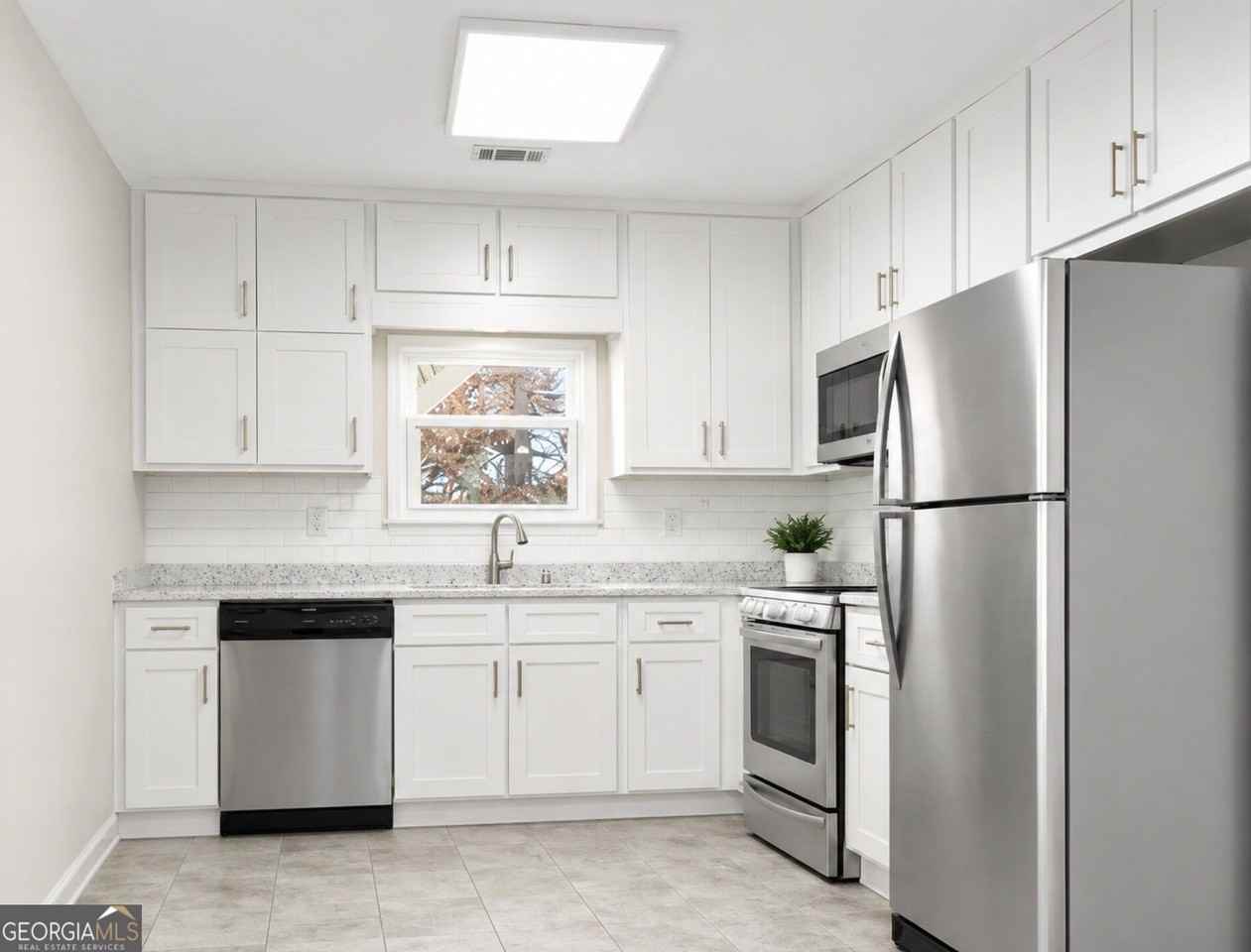 50 Old Lantern Dr - Photo 3 of 3