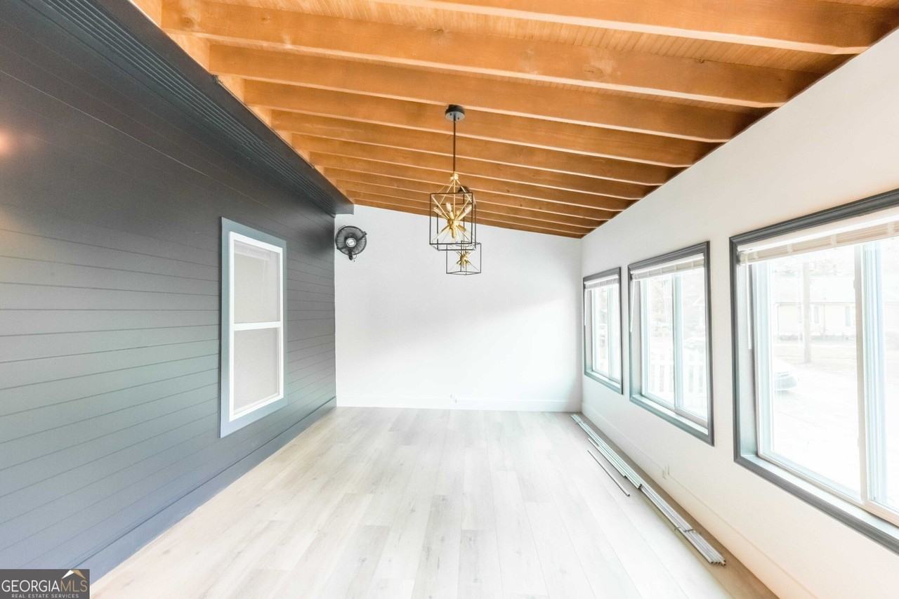 1170 Niles Ave Nw - Photo 4 of 44