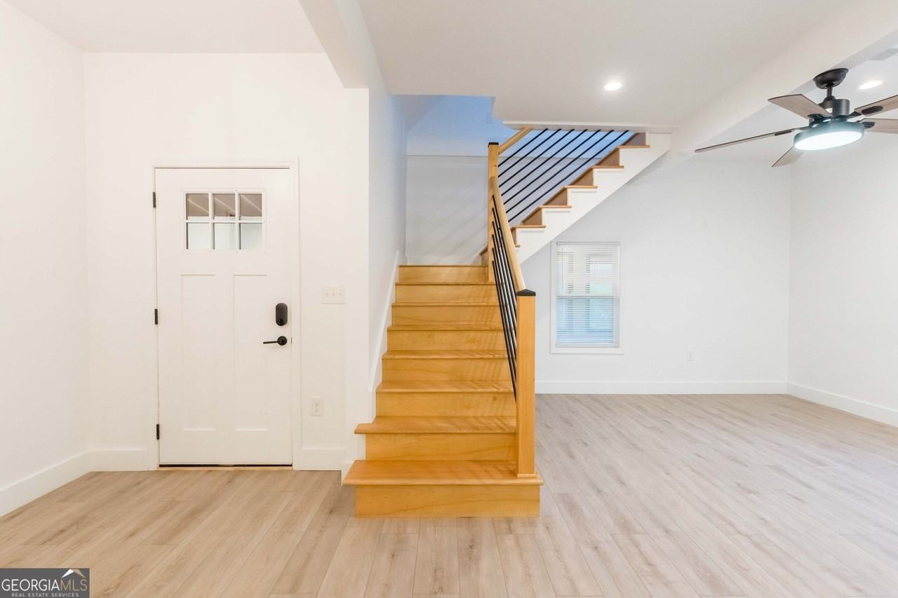 1170 Niles Ave Nw - Photo 7 of 44
