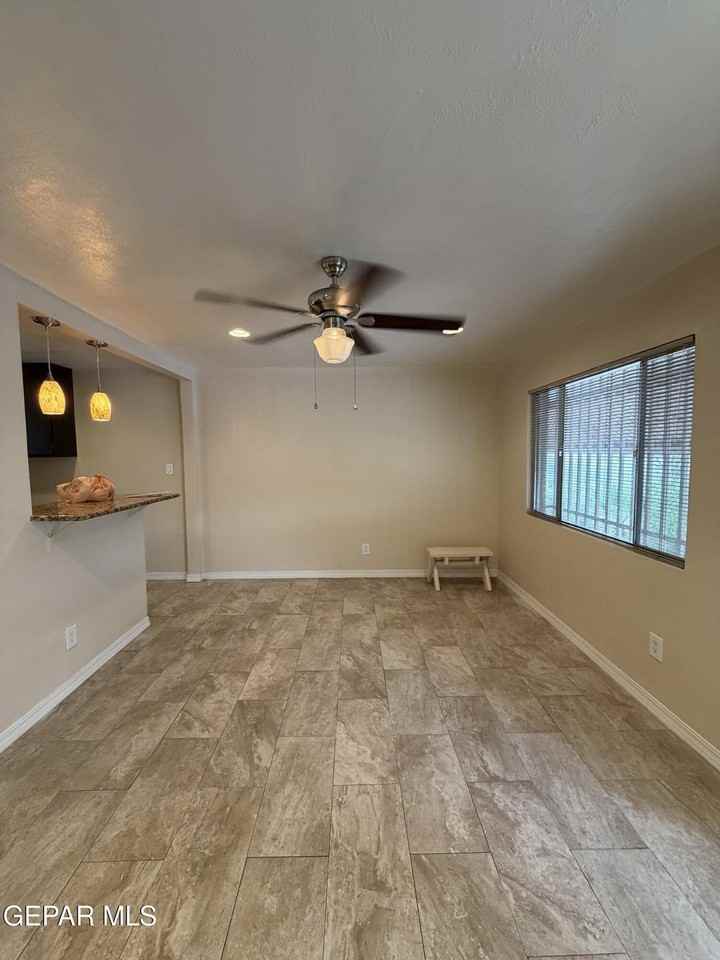 1243 Dakota St #A - Photo 7 of 26