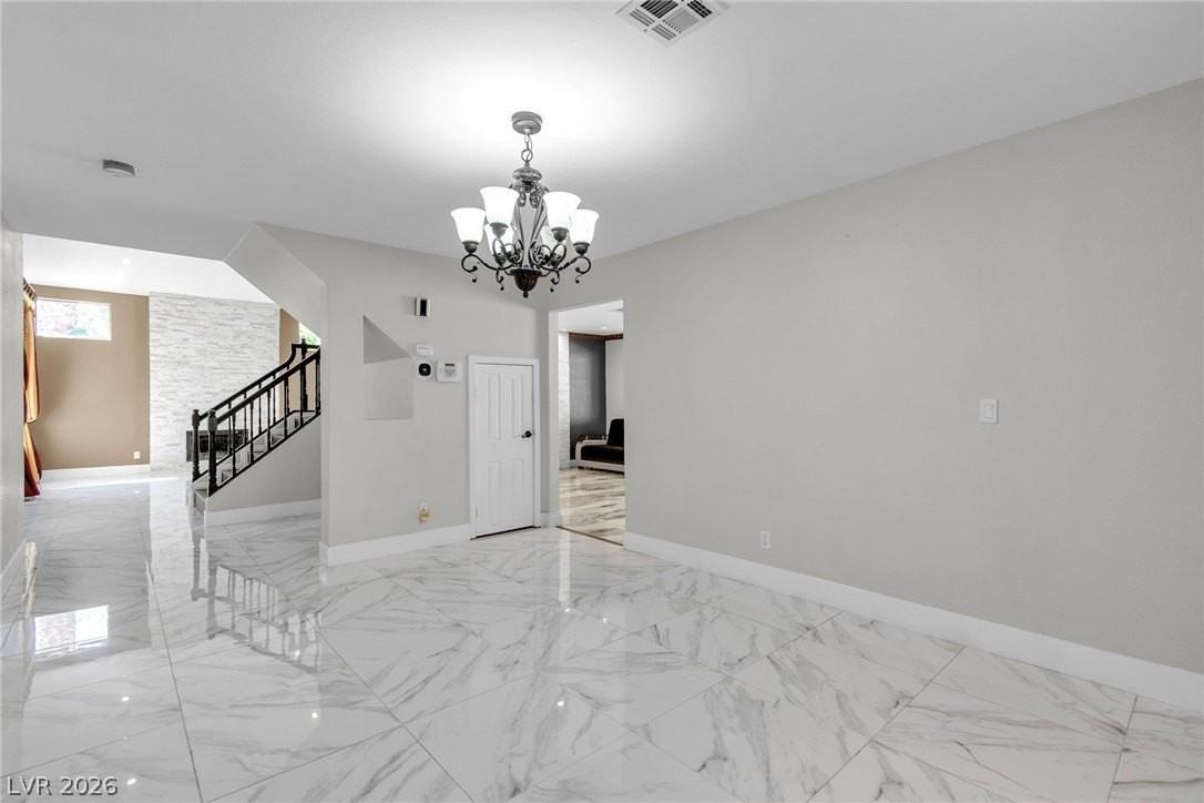 7824 Emerald Harbor Ct - Photo 4 of 43