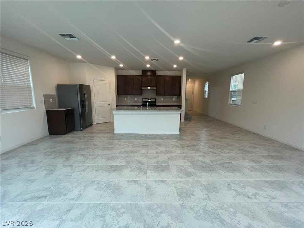 8739 Beverly Grove Ct - Photo 5 of 32