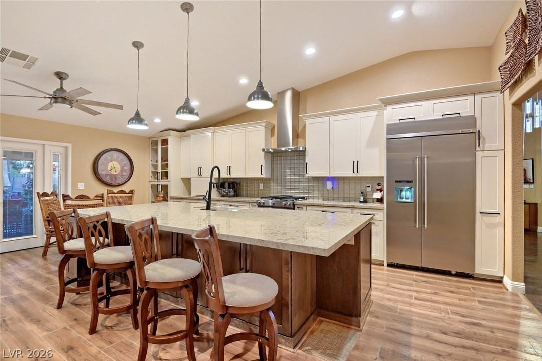 10005 Mahogany Grove Ln - Photo 6 of 50