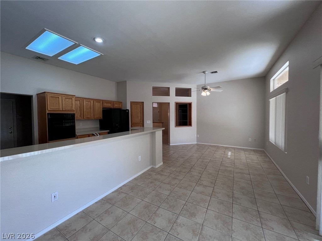 10401 Willamette Pl - Photo 5 of 21