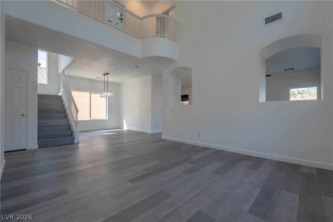 8539 Rocky Hillside Ct - Photo 5 of 36