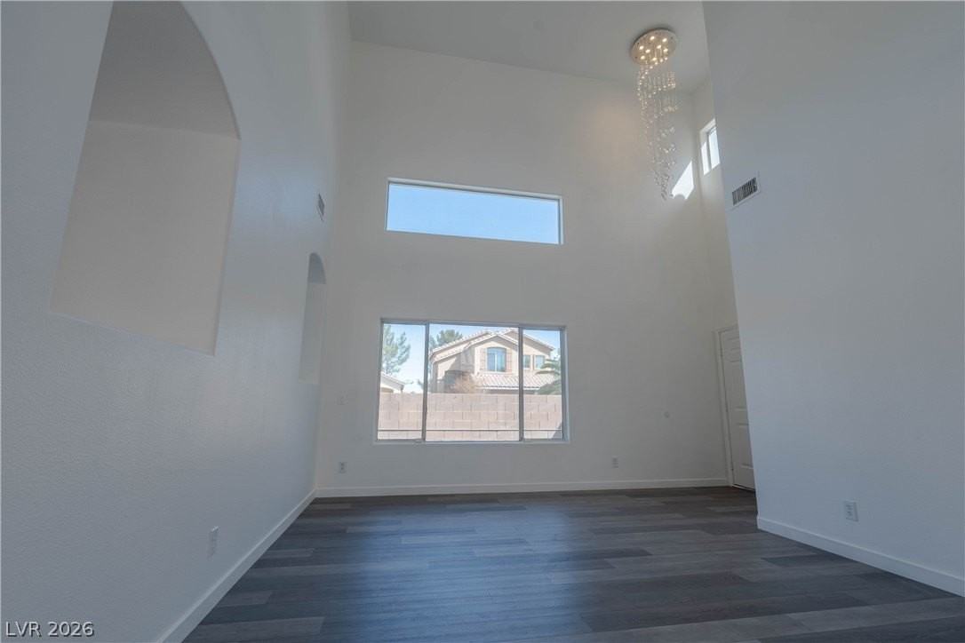 8539 Rocky Hillside Ct - Photo 7 of 36