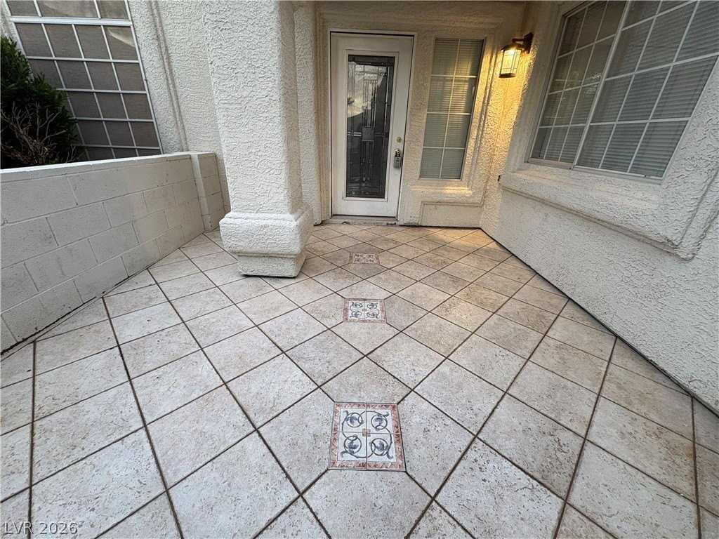9986 Catalina Canyon Ave - Photo 4 of 30