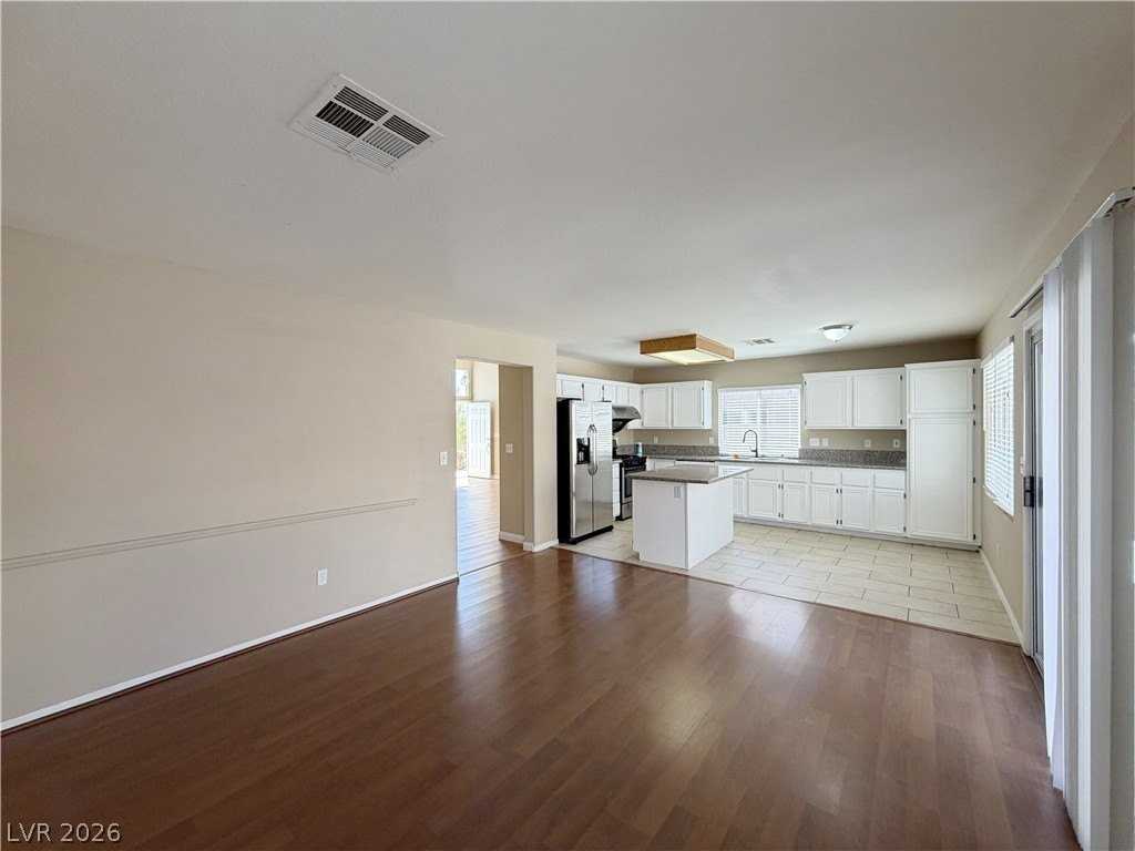 3667 Spring Willow Ct - Photo 6 of 33