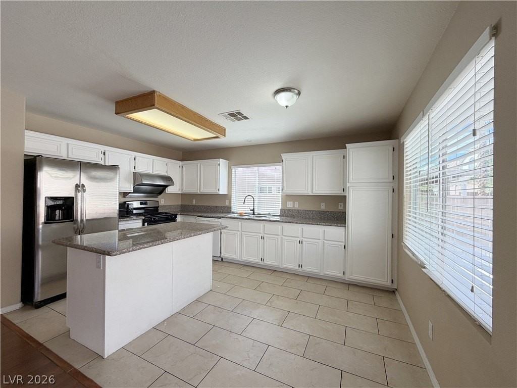 3667 Spring Willow Ct - Photo 7 of 33