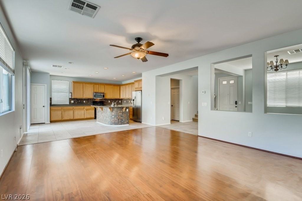 9294 Eaton Creek Ct - Photo 3 of 21