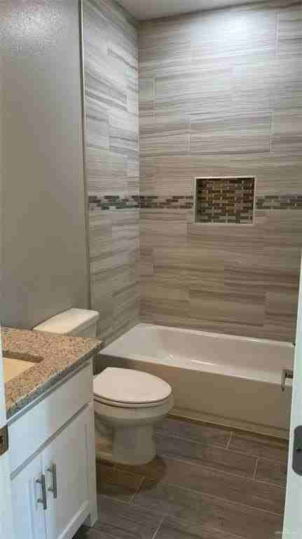 2112 Redbud Ln #1 - Photo 6 of 7