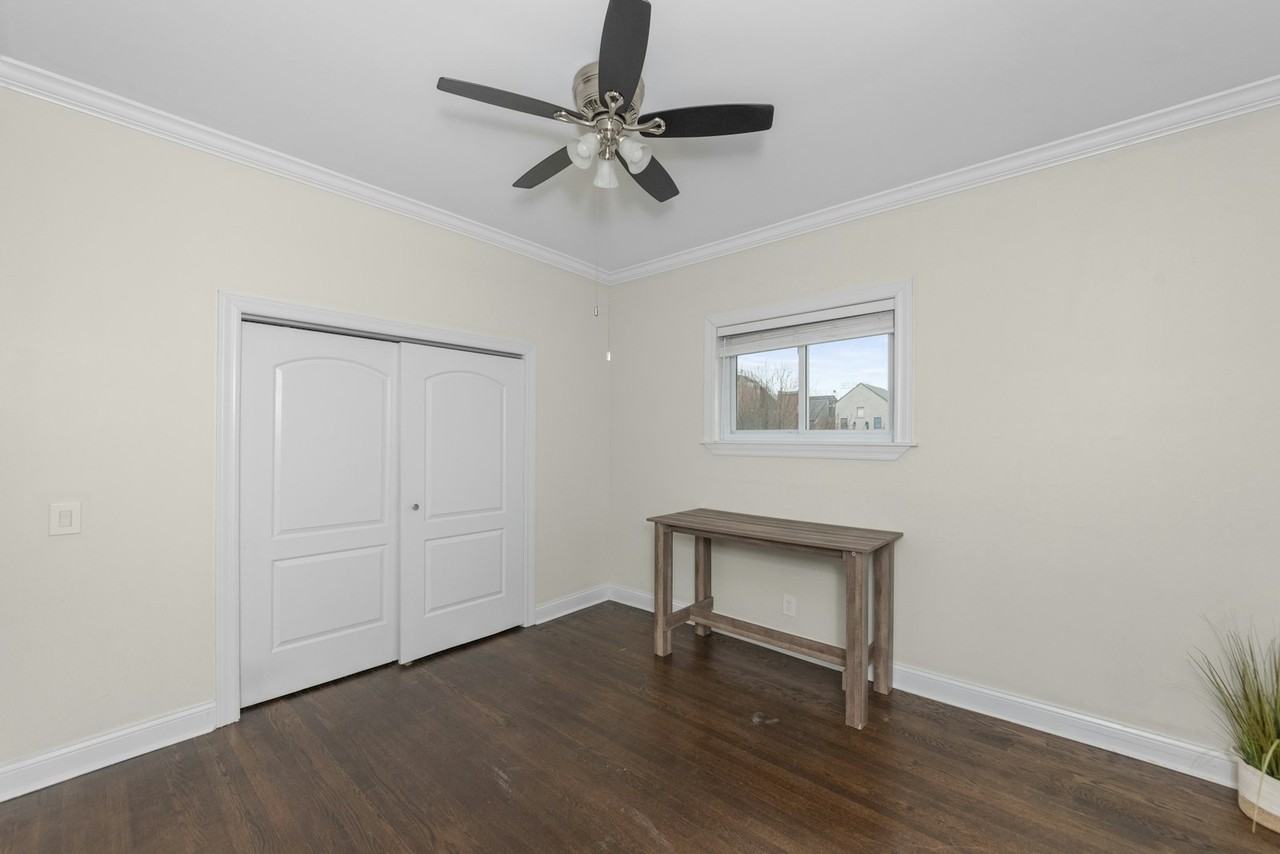 917 West Waveland Avenue, Unit 1A - Photo 5 of 8
