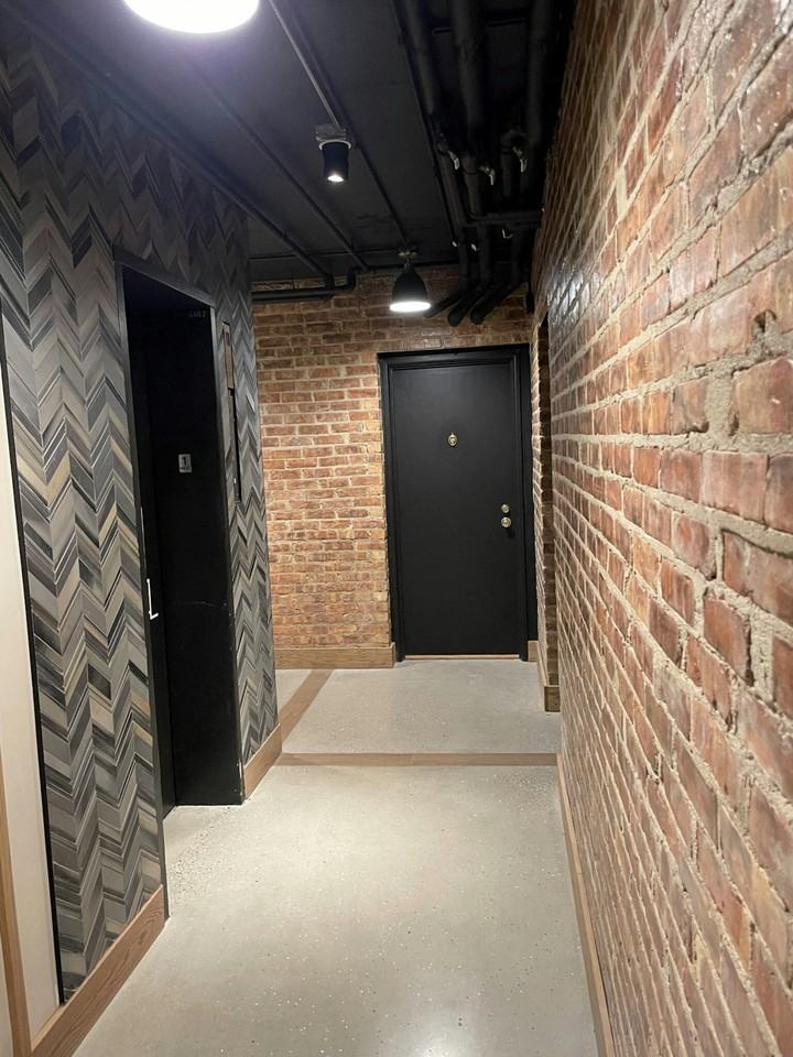 525 West Oakdale Avenue, Unit 316 - Photo 4 of 12