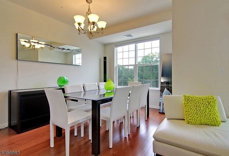 406 Waterview Ct - Photo 3 of 21
