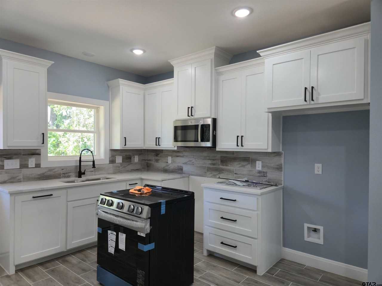 8129 County Road 485 - Photo 7 of 20