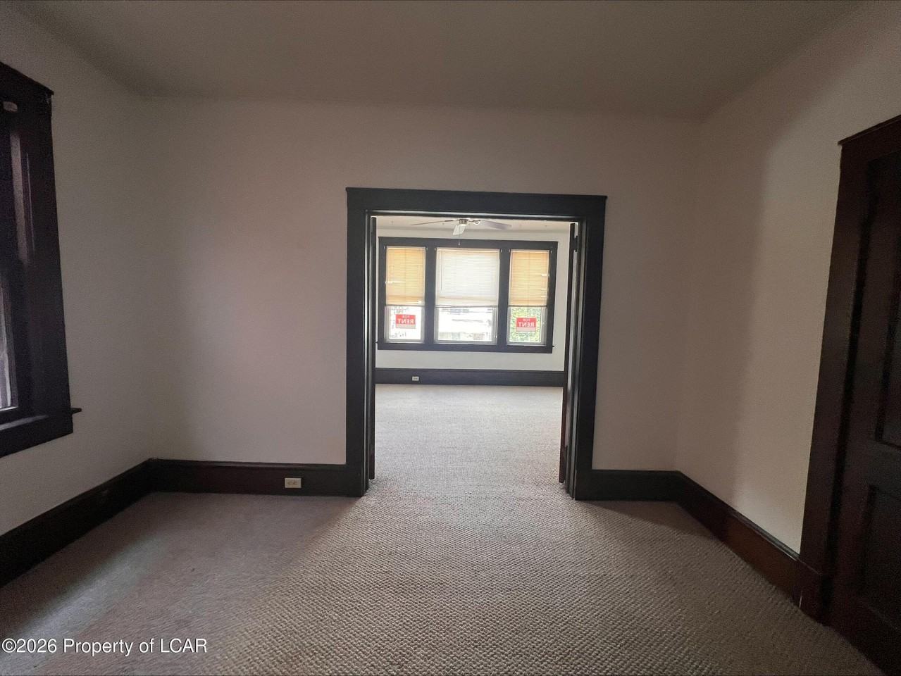 482 Carey Ave #1-2 - Photo 4 of 19