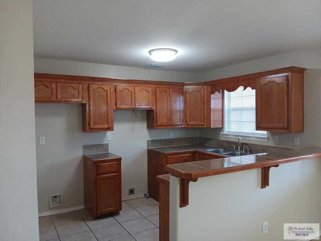 2418 Ailani Cir - Photo 5 of 19