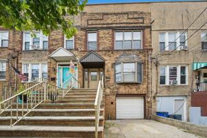 featured image of 154 W 29th St #2