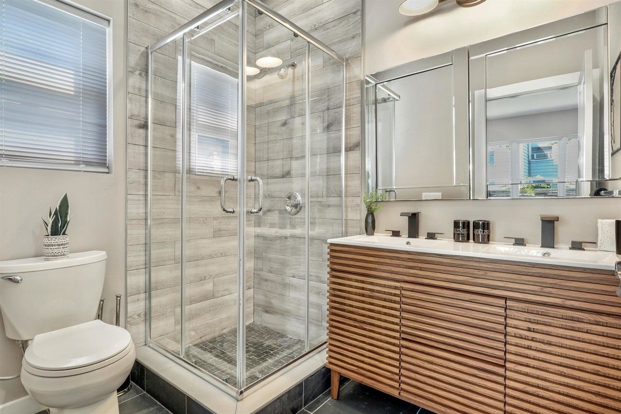146 Congress St #1 - Photo 5 of 20