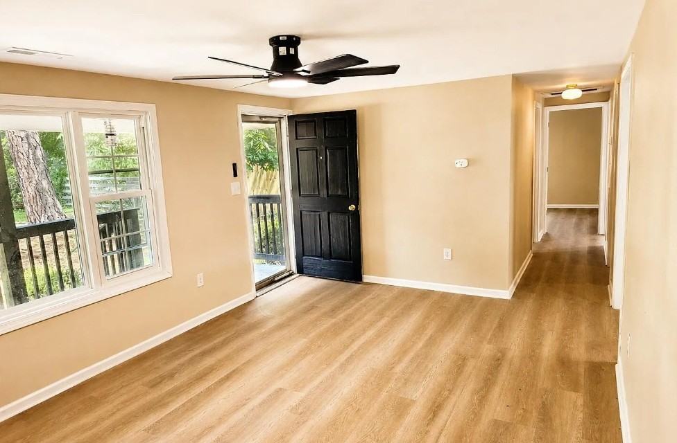 704 N Grimes St #1 - Photo 2 of 10