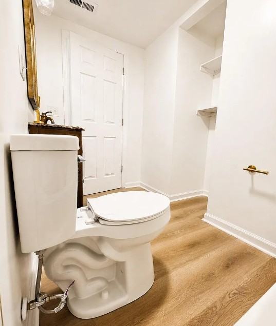 704 N Grimes St #1 - Photo 6 of 10