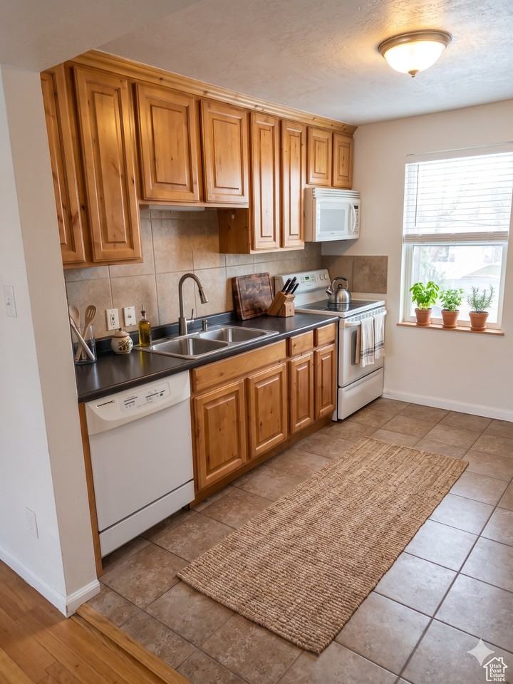 3334 S 825 East - KL - Photo 2 of 18