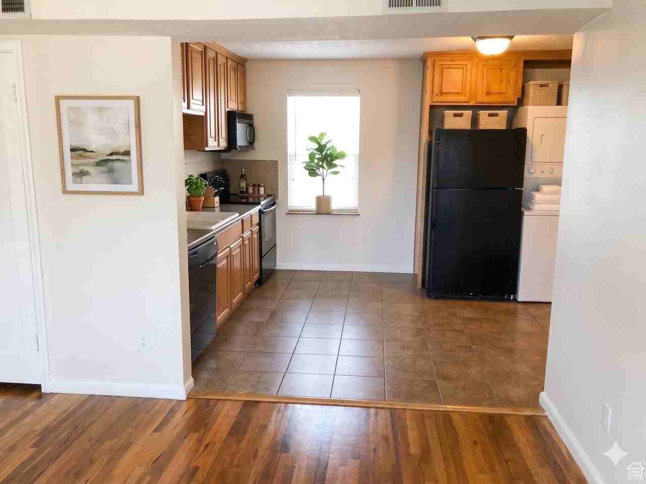 3334 S 825 East - KL - Photo 4 of 18