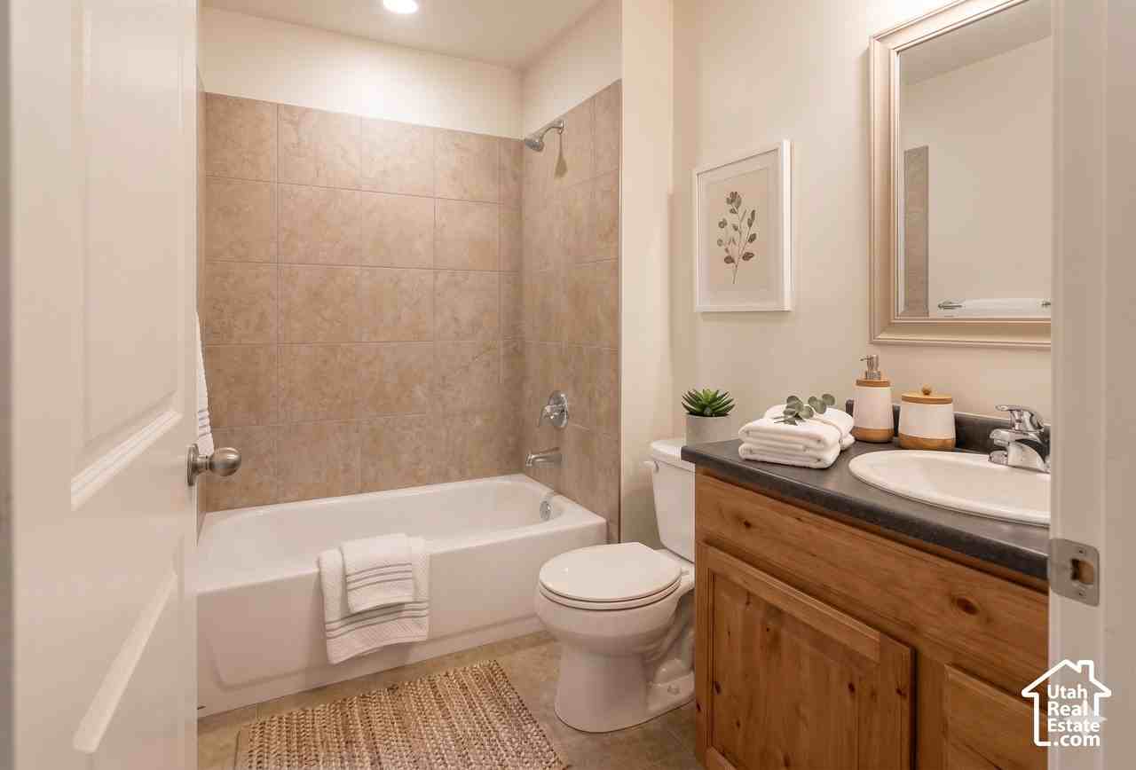 3334 S 825 East - KL - Photo 5 of 18